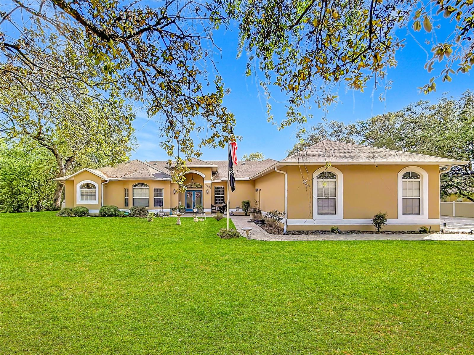10301 Fox Sparrow Ave