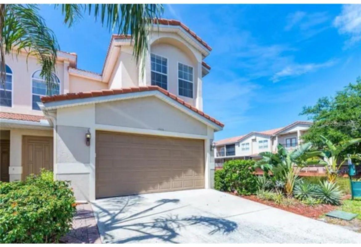 10432 LA Mirage CT