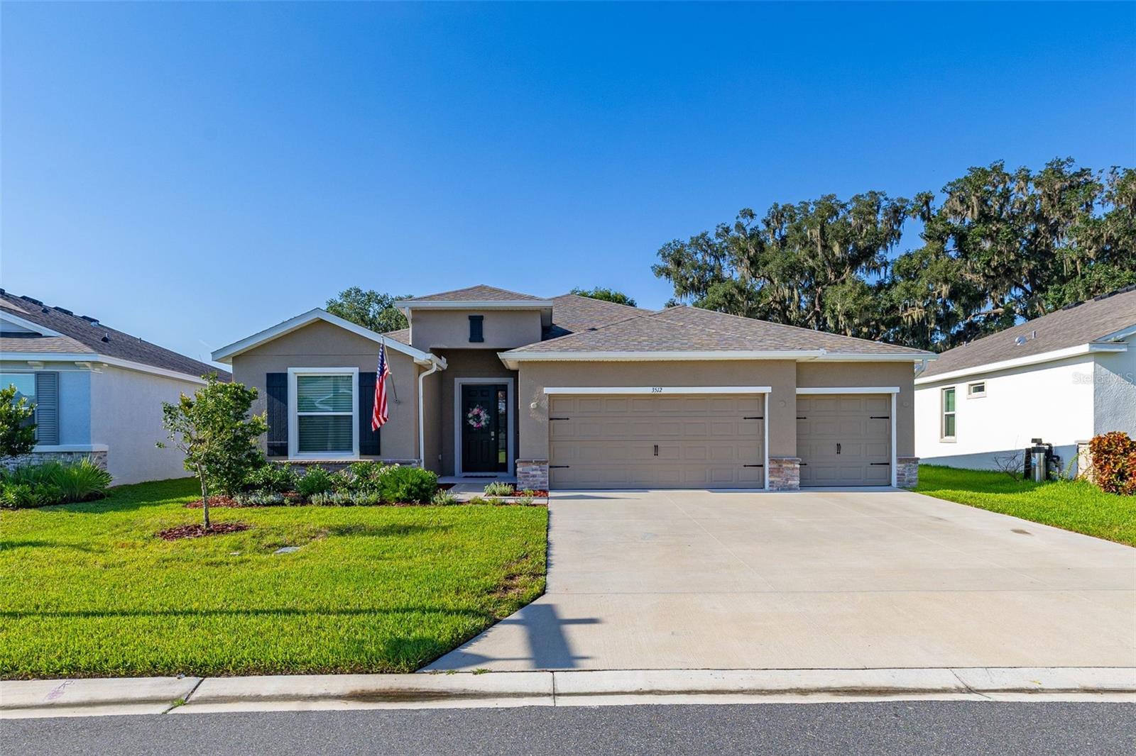 3512 Crooked River Dr