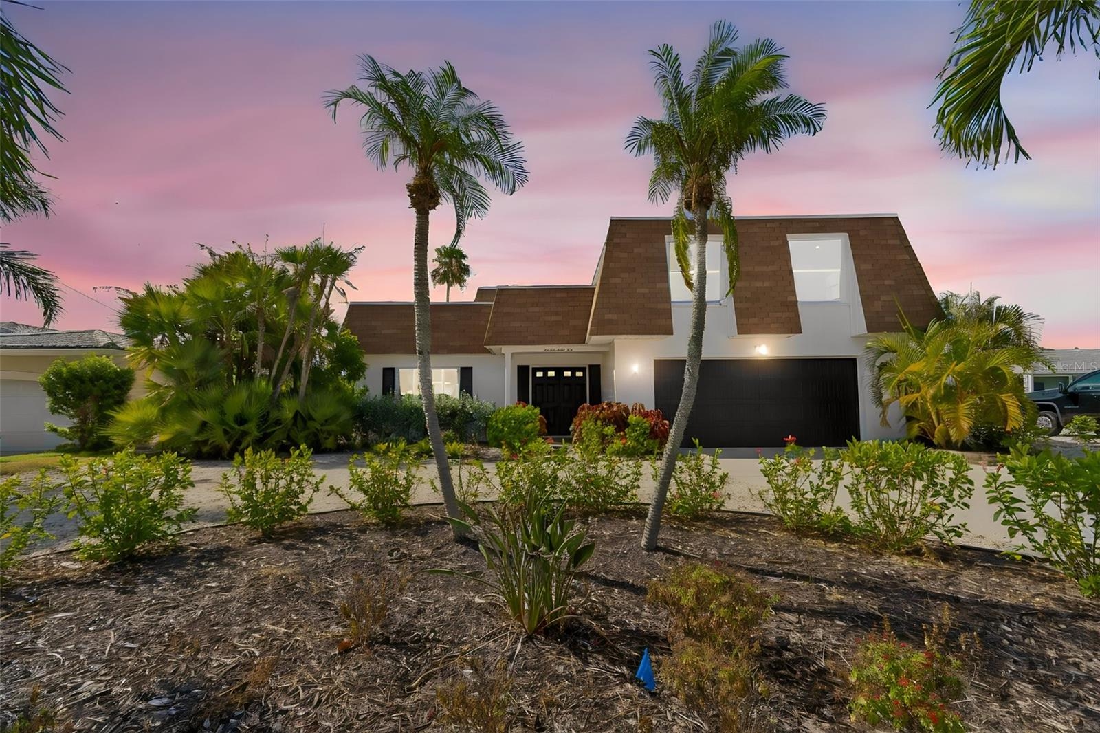 775 Capri Blvd
