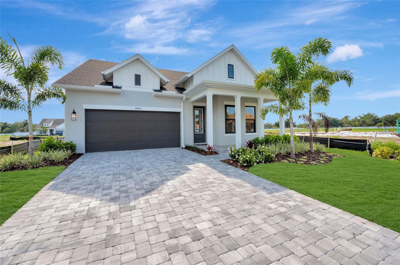 6821 Chloe CT