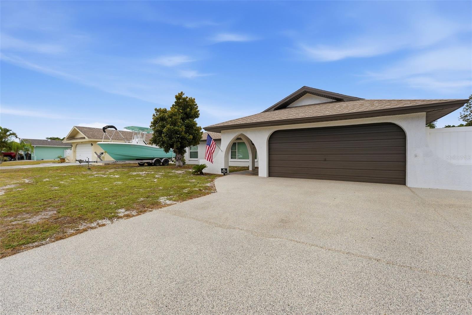 6020 10th Ave W