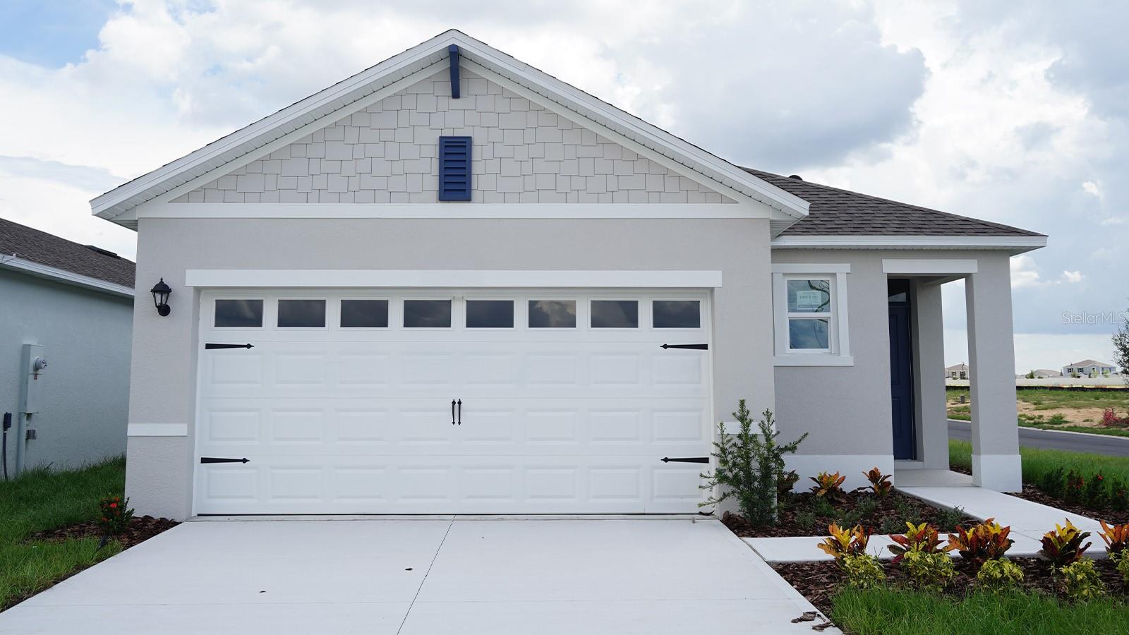 5576 Taverna Loop