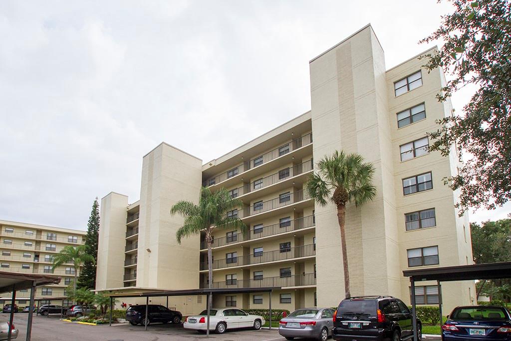 800 Cove Cay Dr #5G