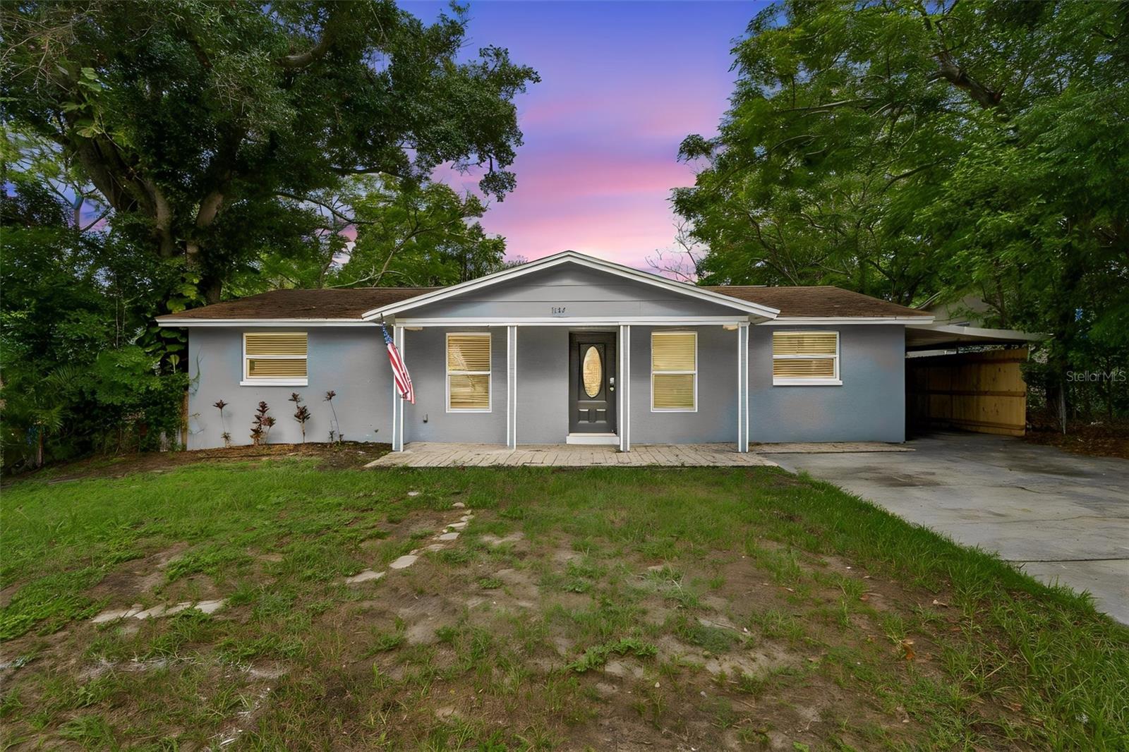 1124 Jadewood Ave