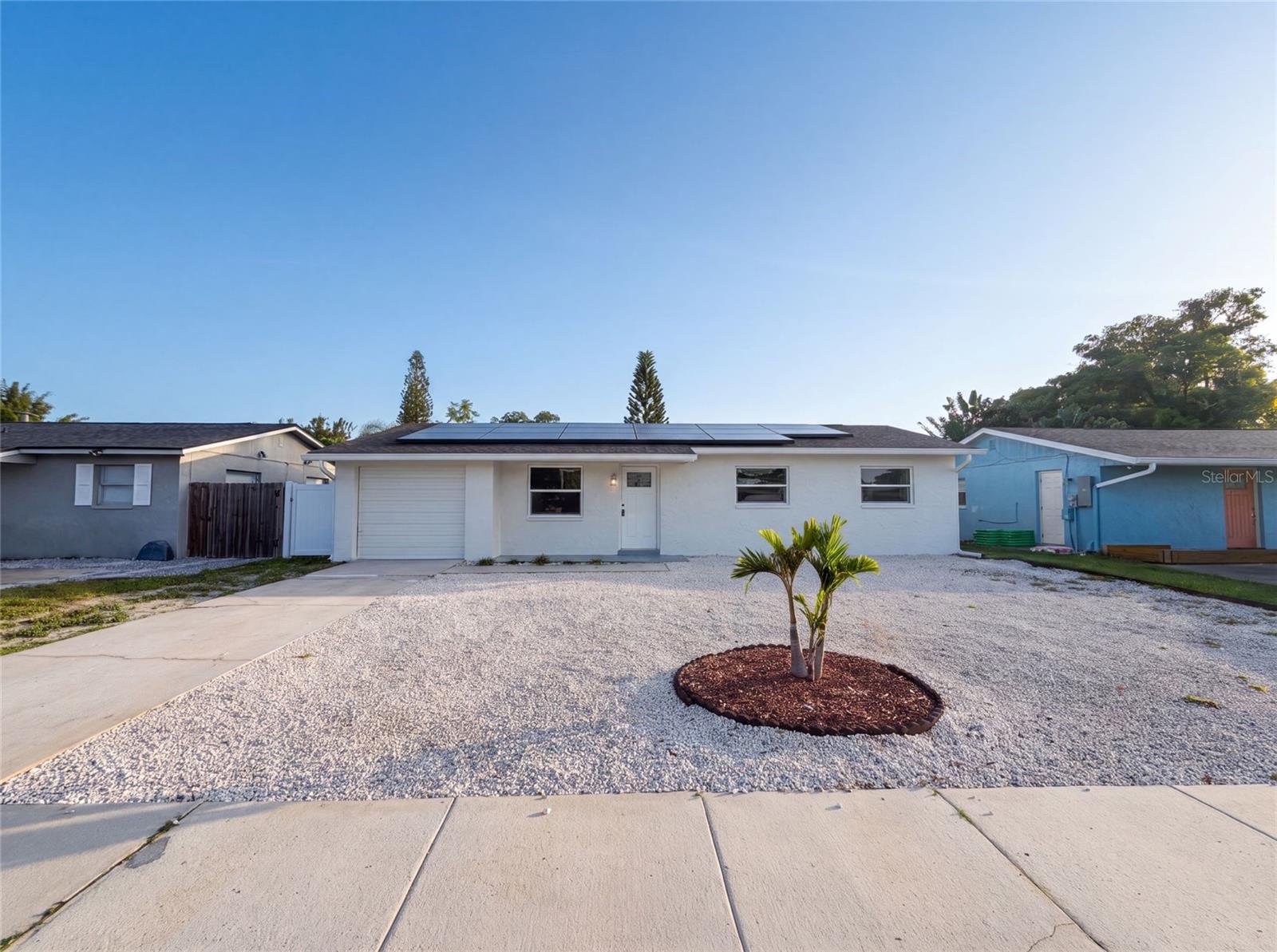 8283 86th Ave
