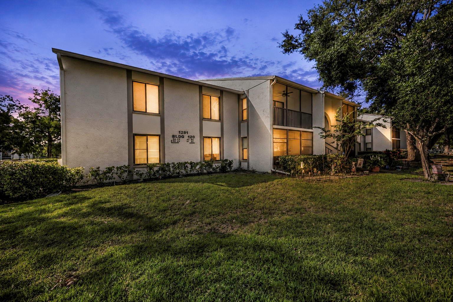1281 Pine Ridge Cir E #A2