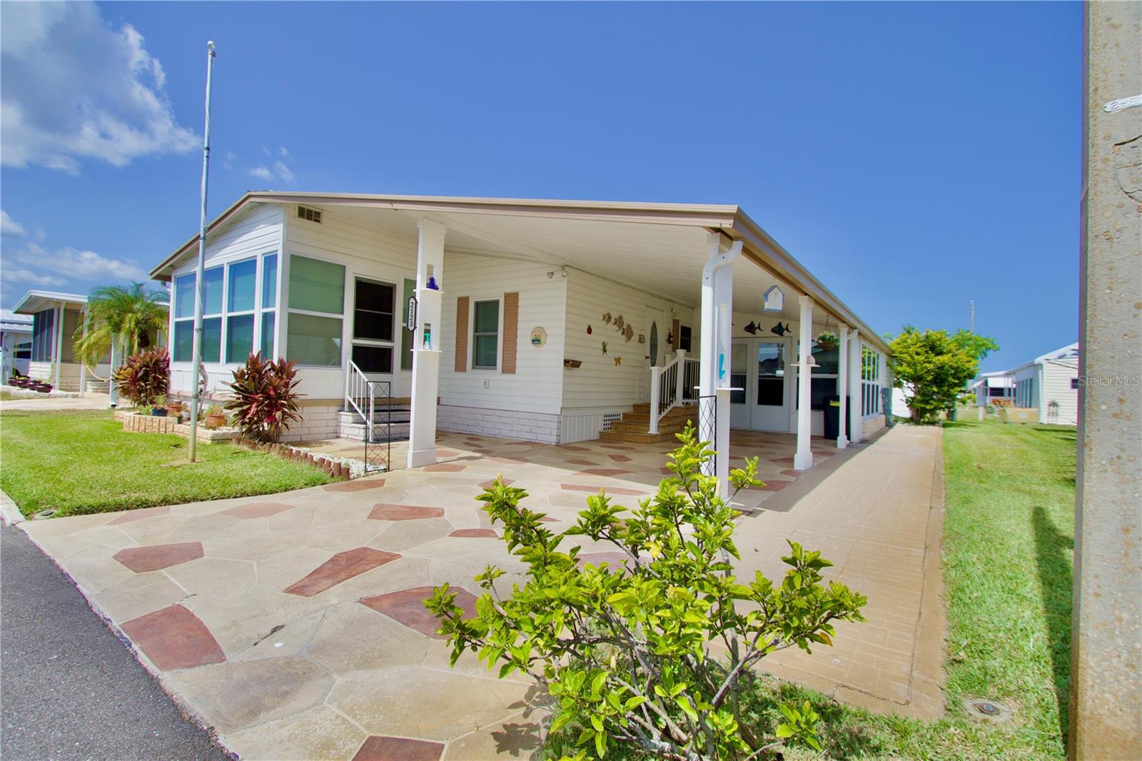 2123 Oahu Dr