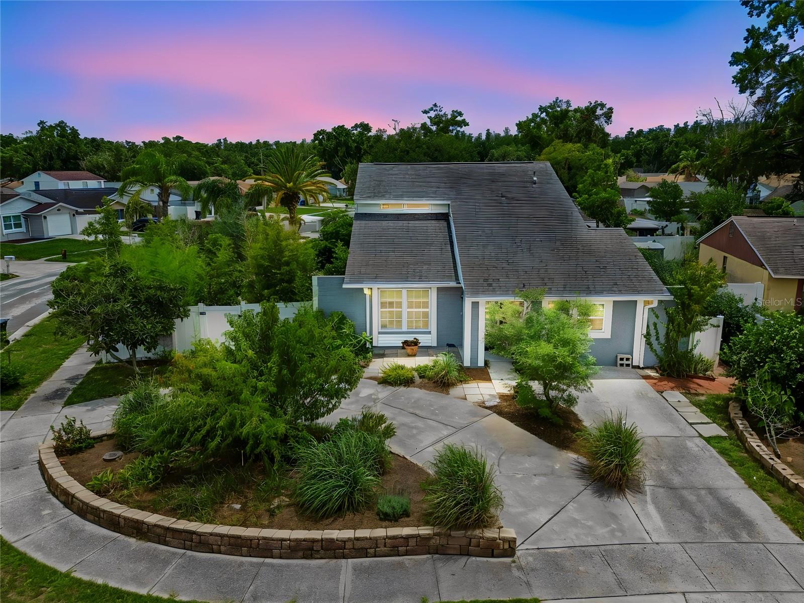 16018 Saddlestring Dr