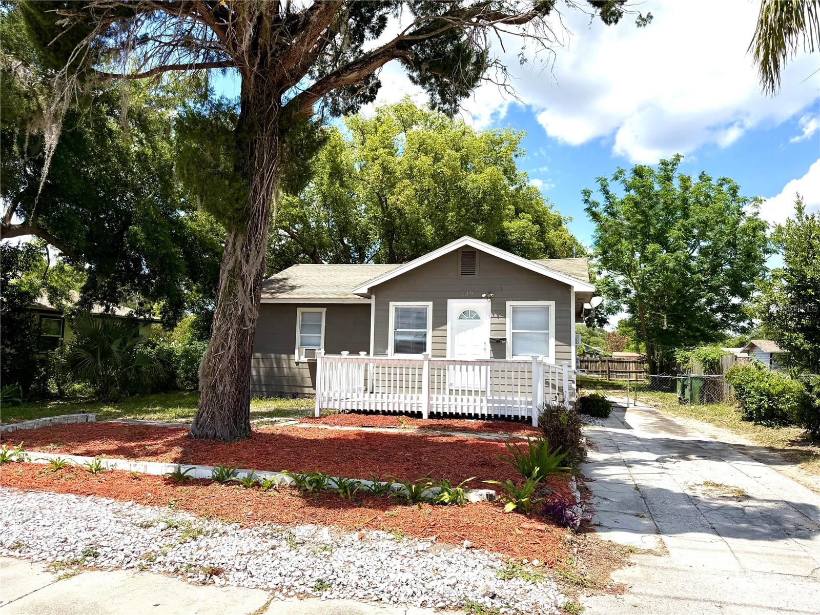 139 Avenue G SE