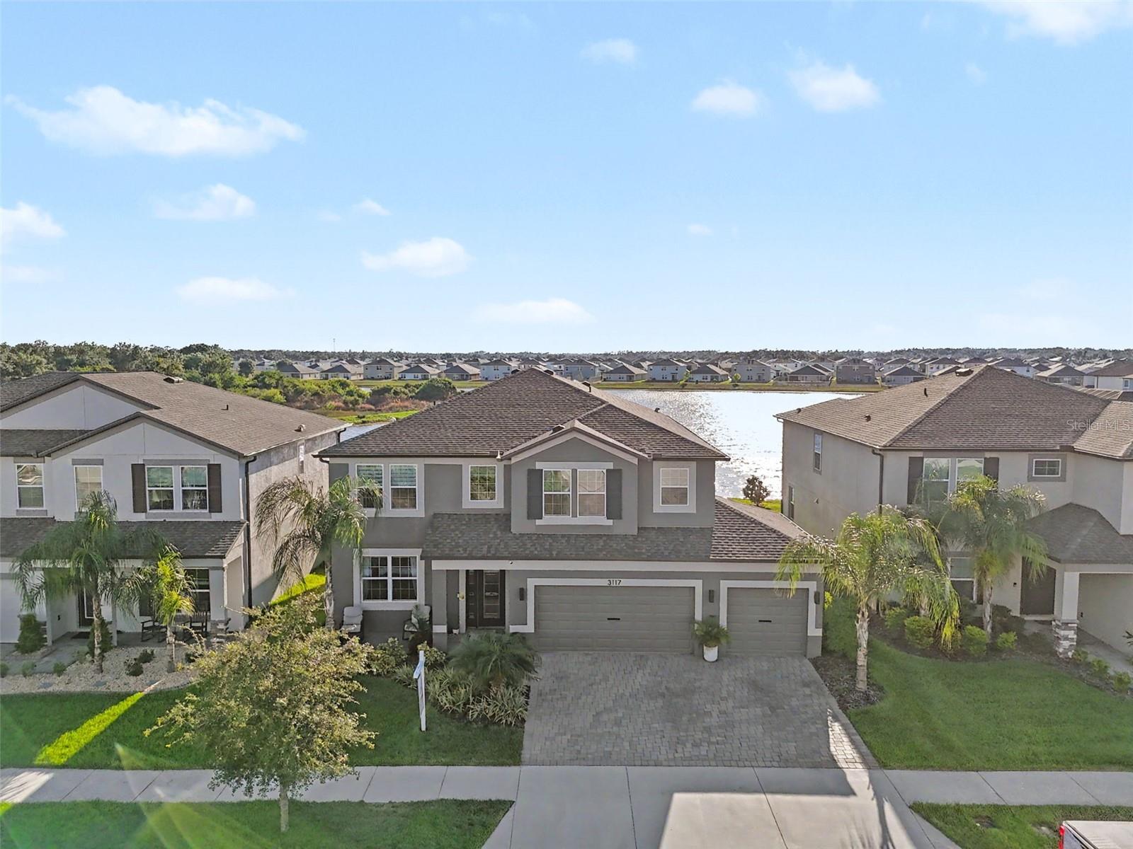 3117 King Fern Dr