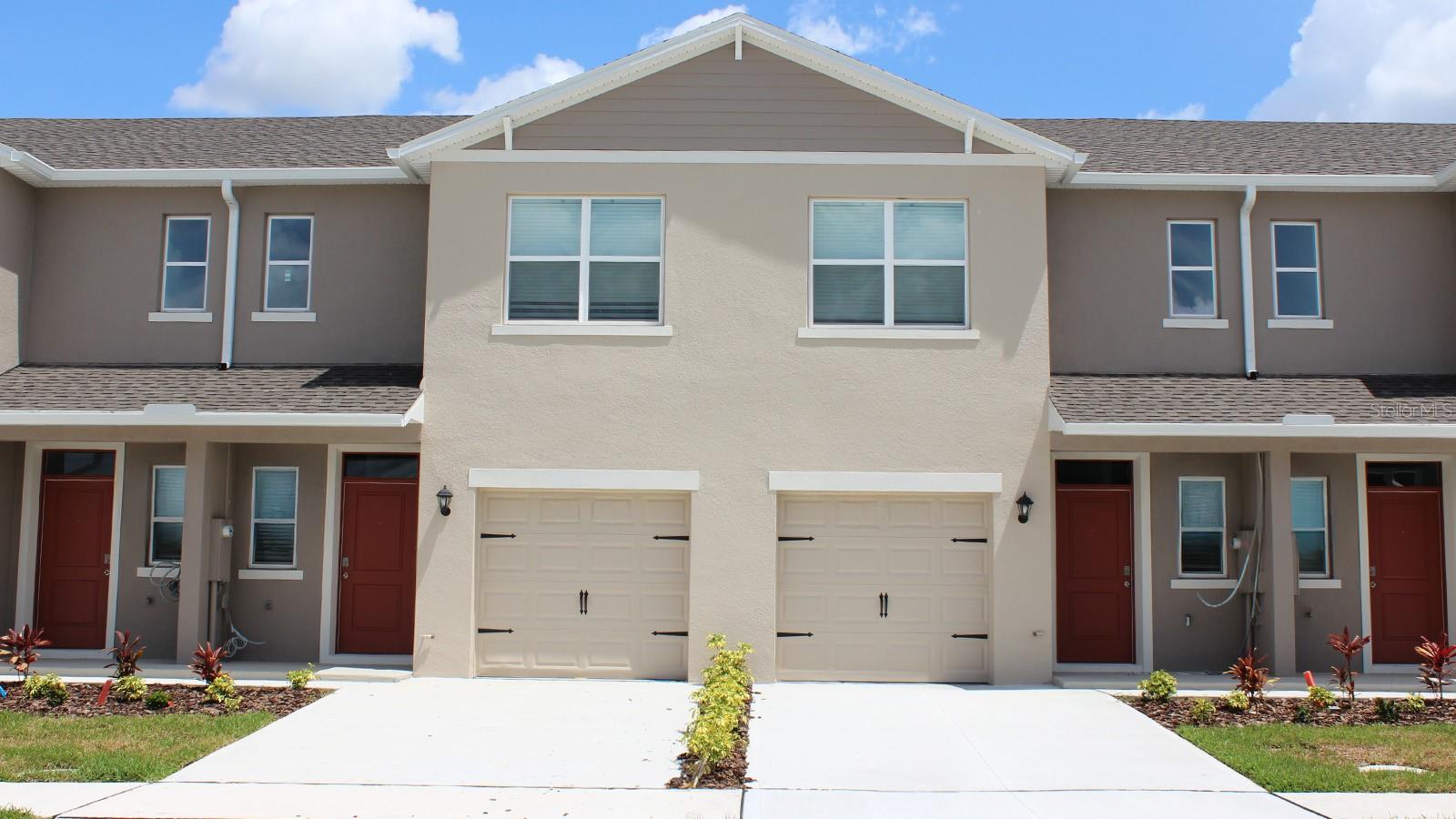 4290 Butterscotch Cir