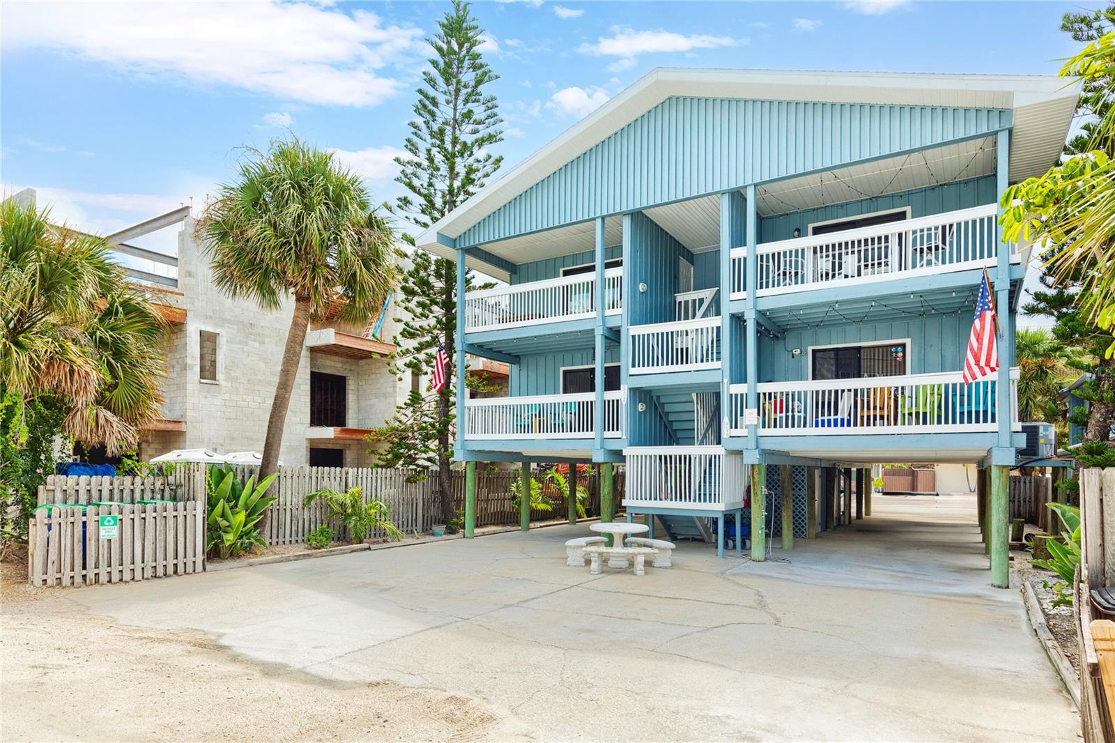 812 Gulf Blvd #3