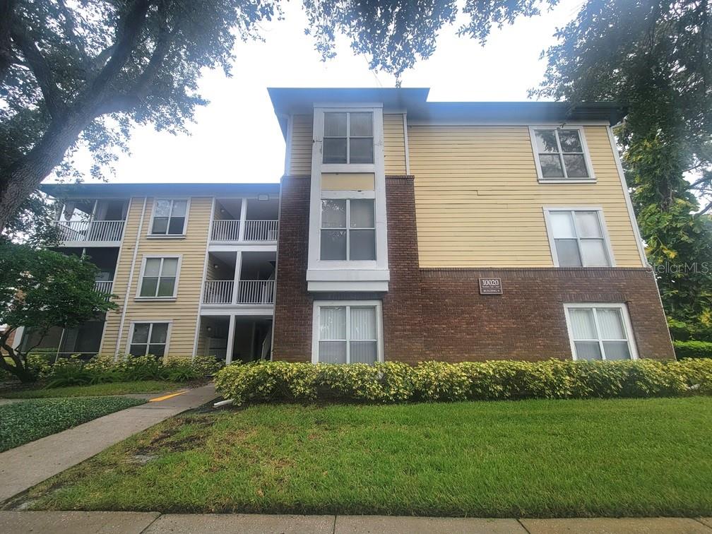 10020 Strafford Oak CT #923