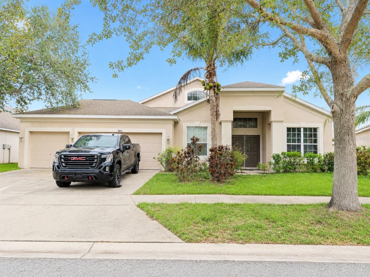 2613 Yukon Cliff Dr