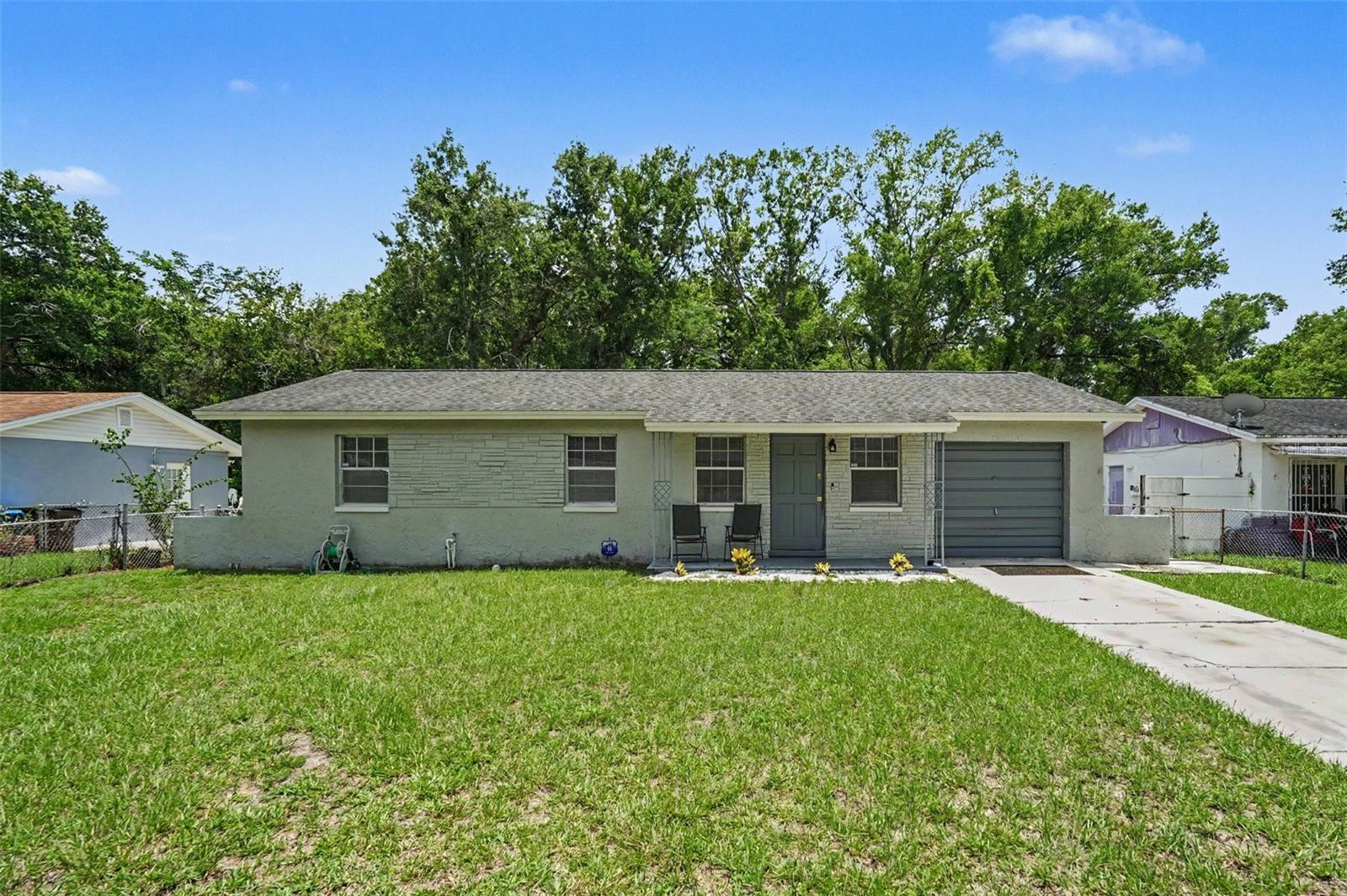 4419 Dolphin Dr