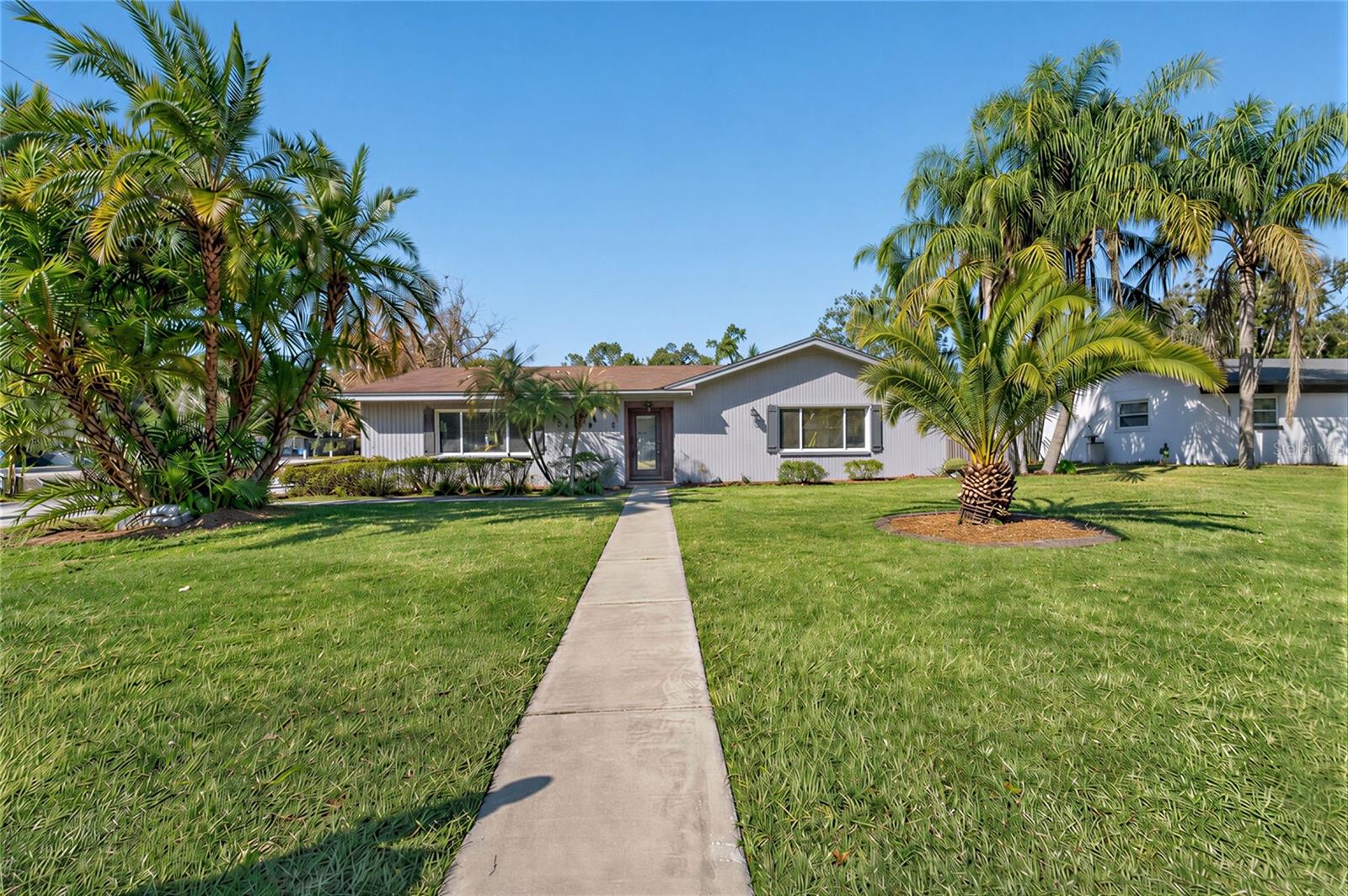 1231 Newport Ave