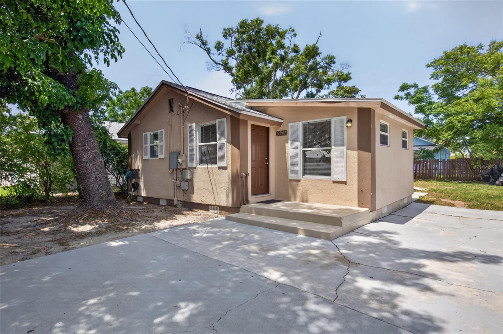 2947 Gillespie Ave
