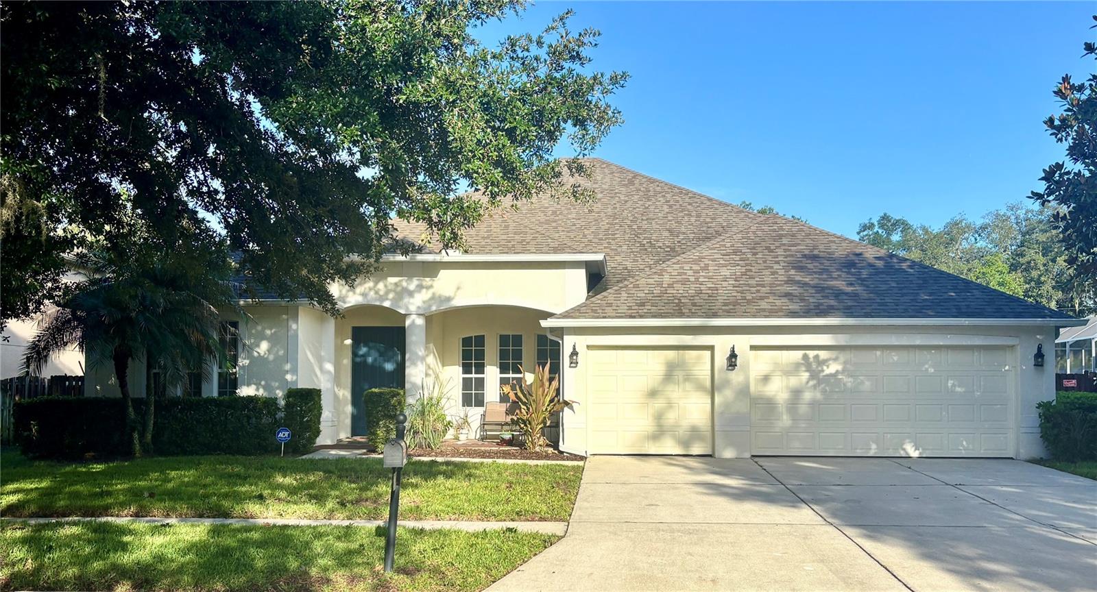 307 Carriage Oak Pl