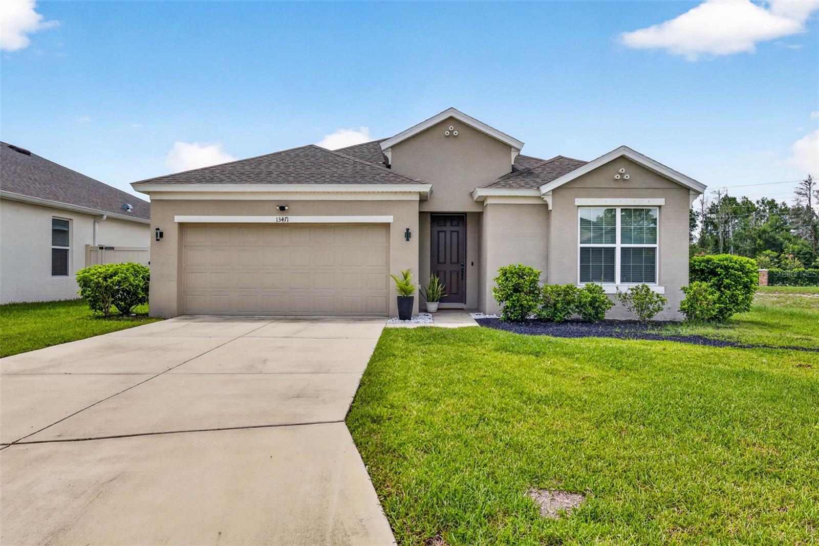 13471 Newport Shores Dr