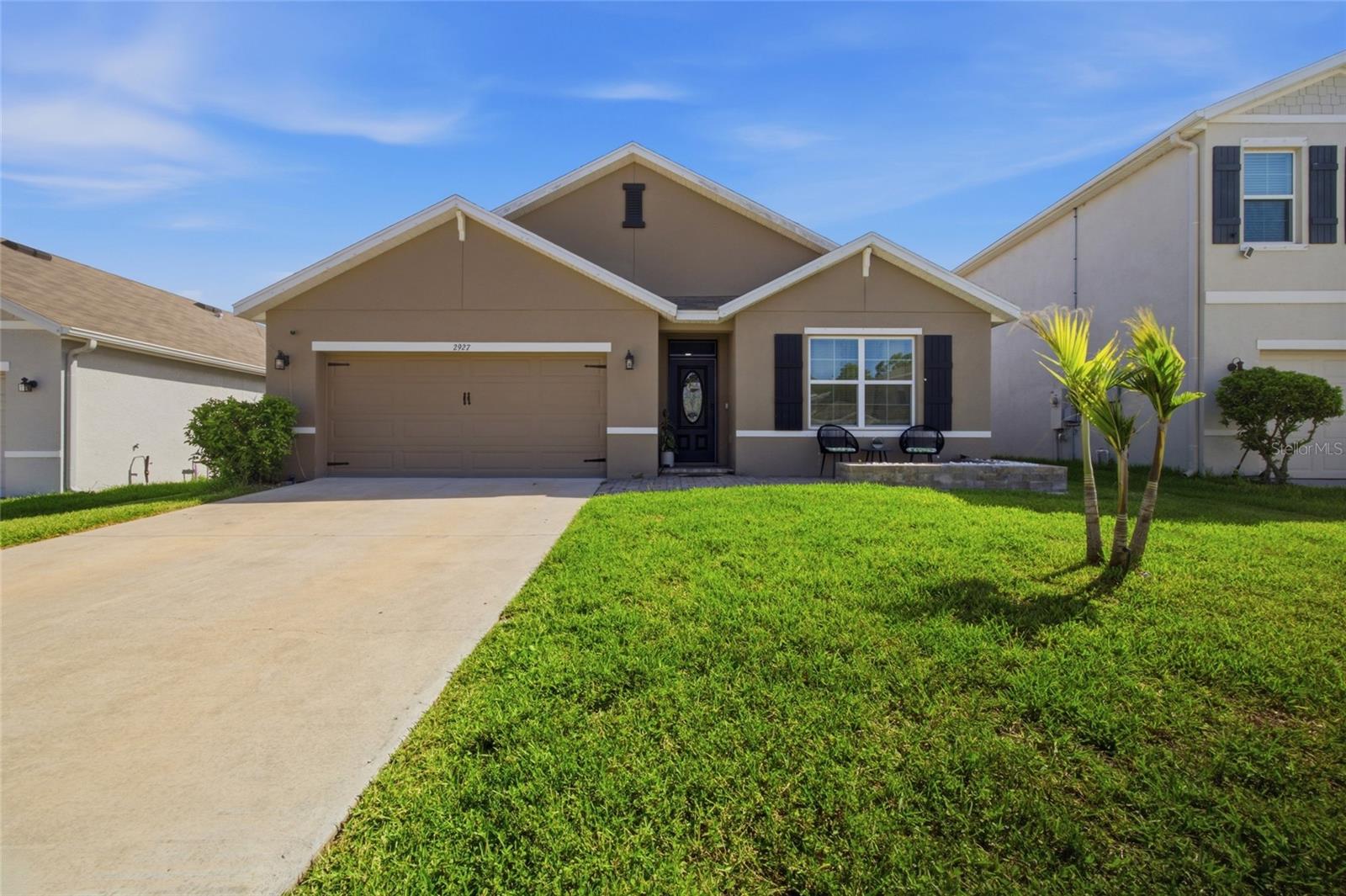 2927 Living Coral Dr