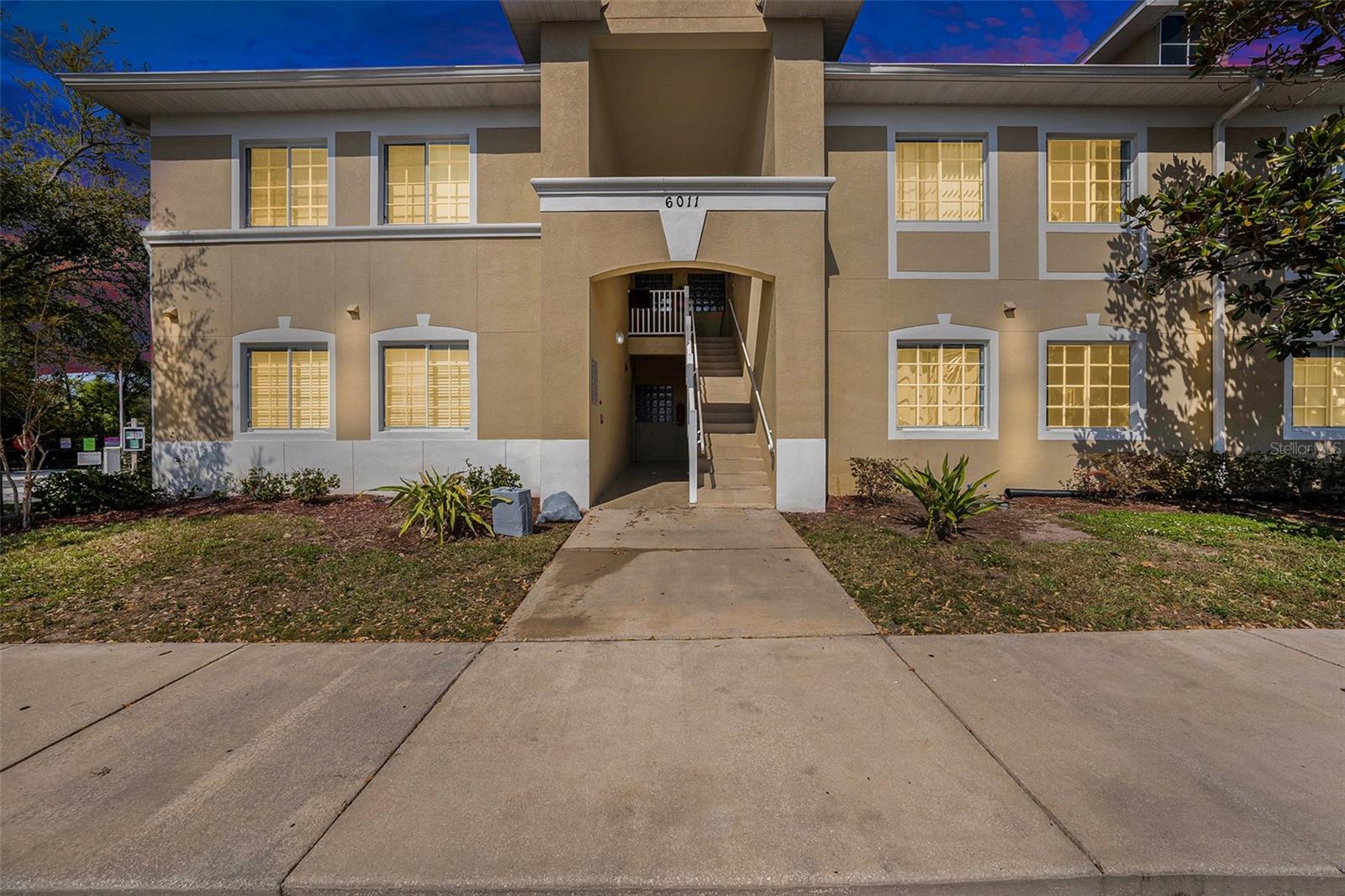 6011 Skydale Way #101