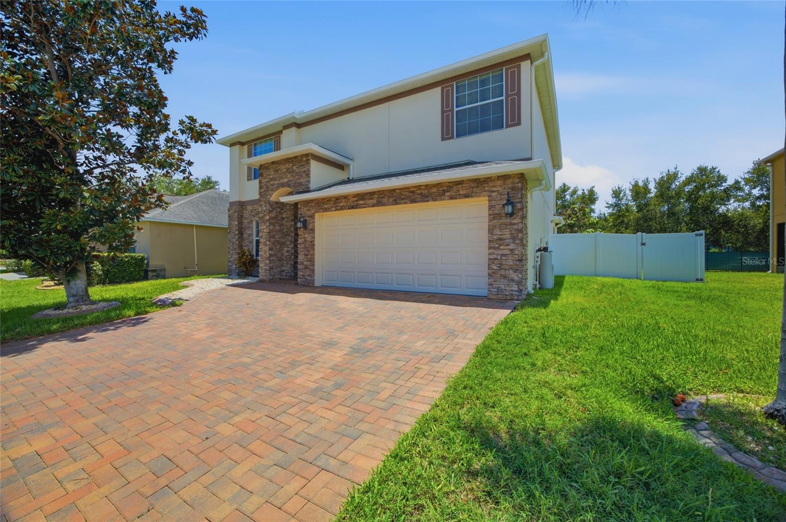 12407 Gilmerton Mist Ln