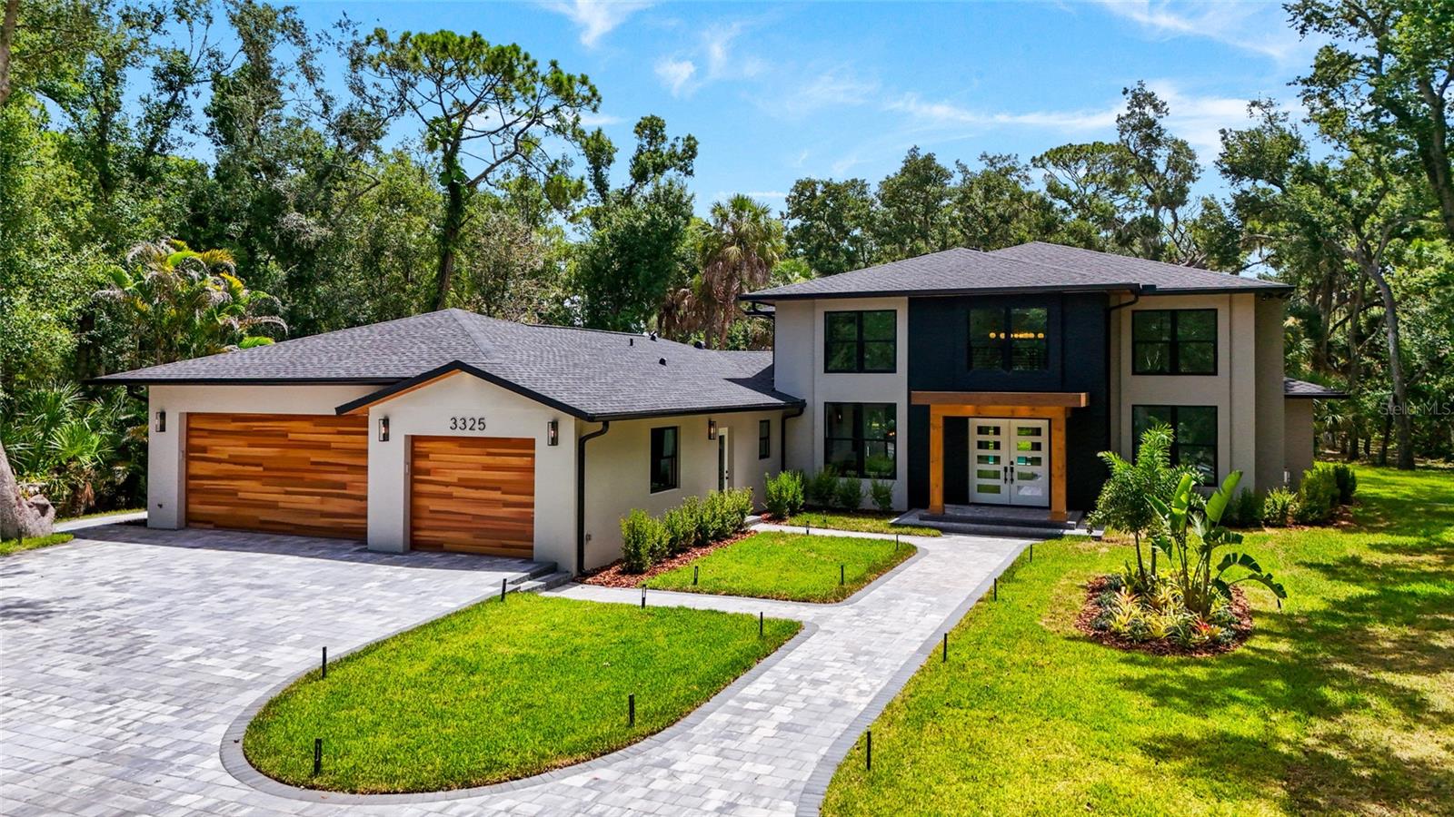 3325 Webber Woods Dr