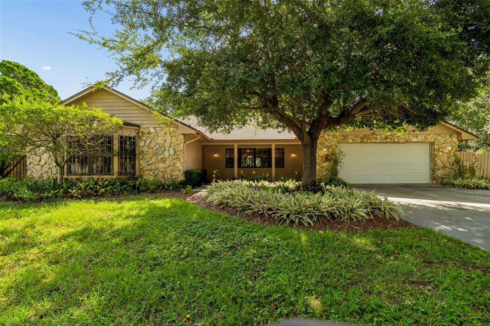16509 Round Oak Dr