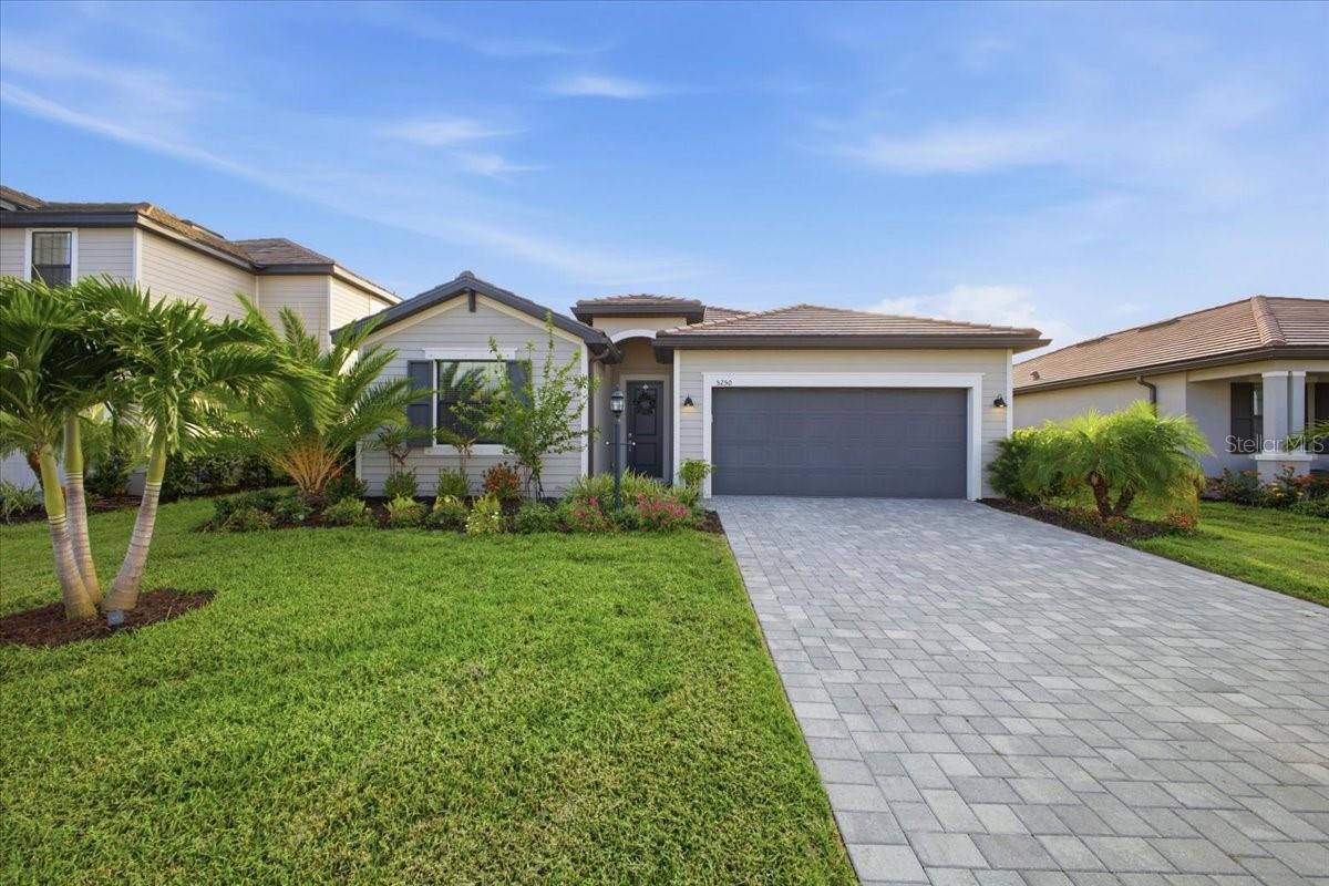 5250 Coral Reef Way