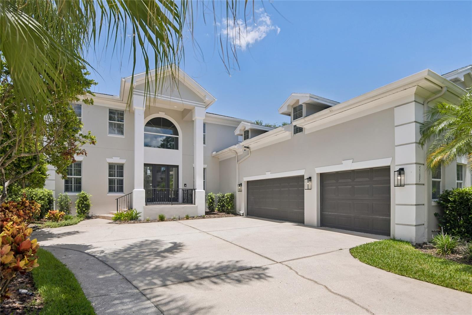 5105 W Neptune Way