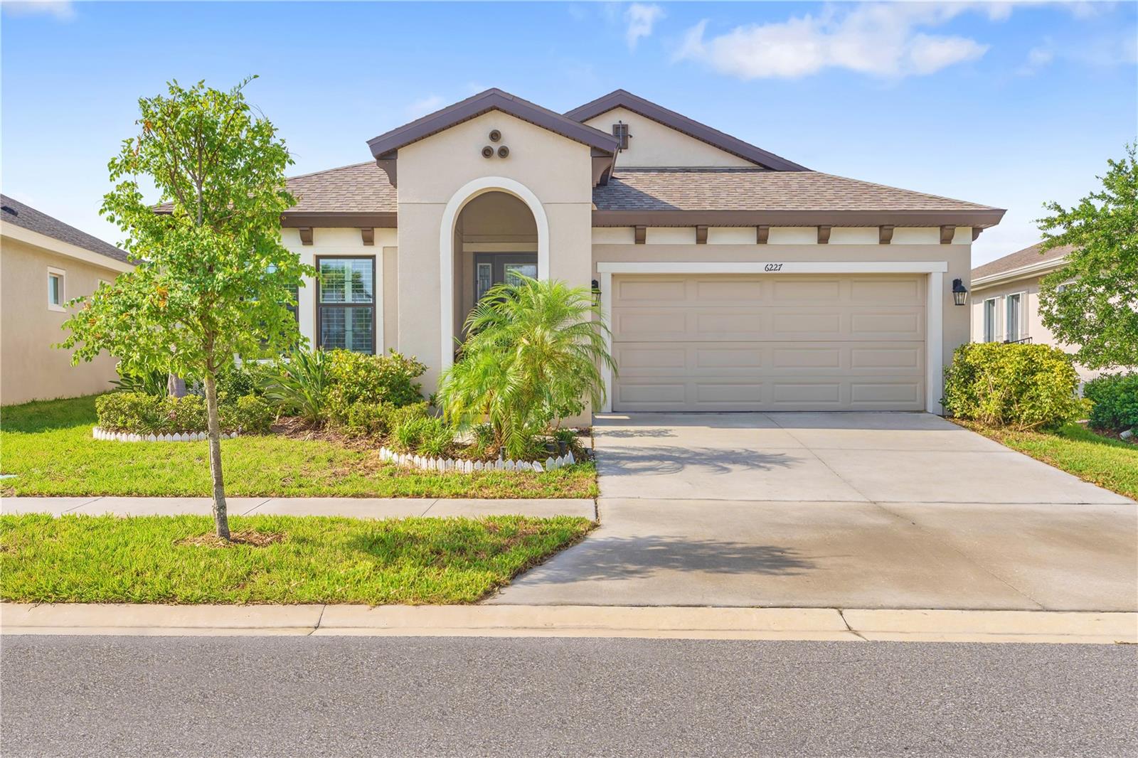 6227 Golden Nettle Dr