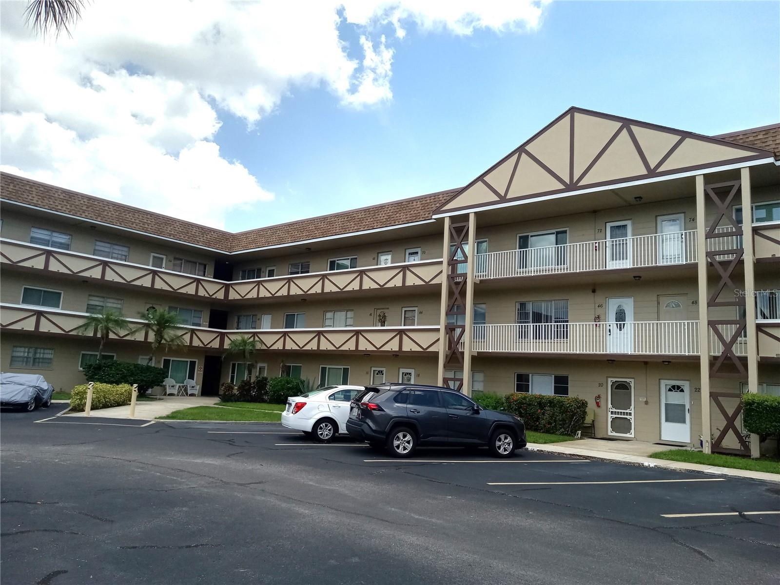 2464 Australia Way E #14