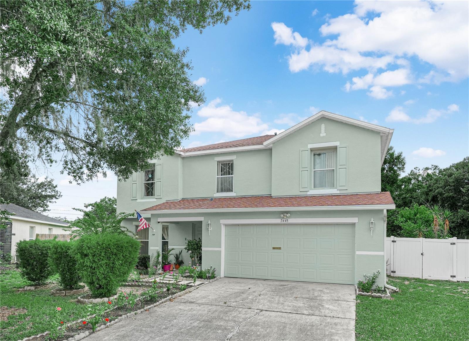 7448 Hunters Greene Cir