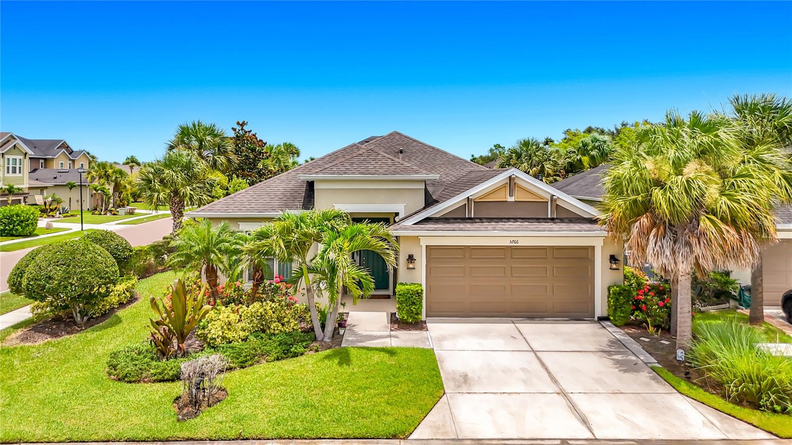 5766 Maypop Cir