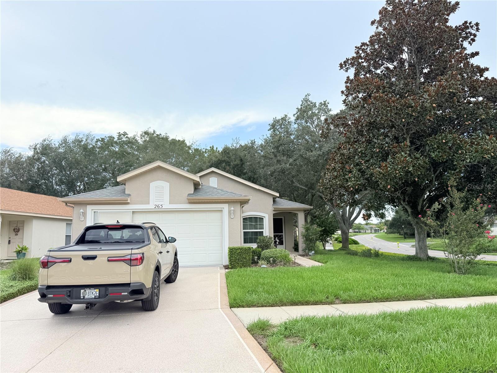 265 Center Oak Cir