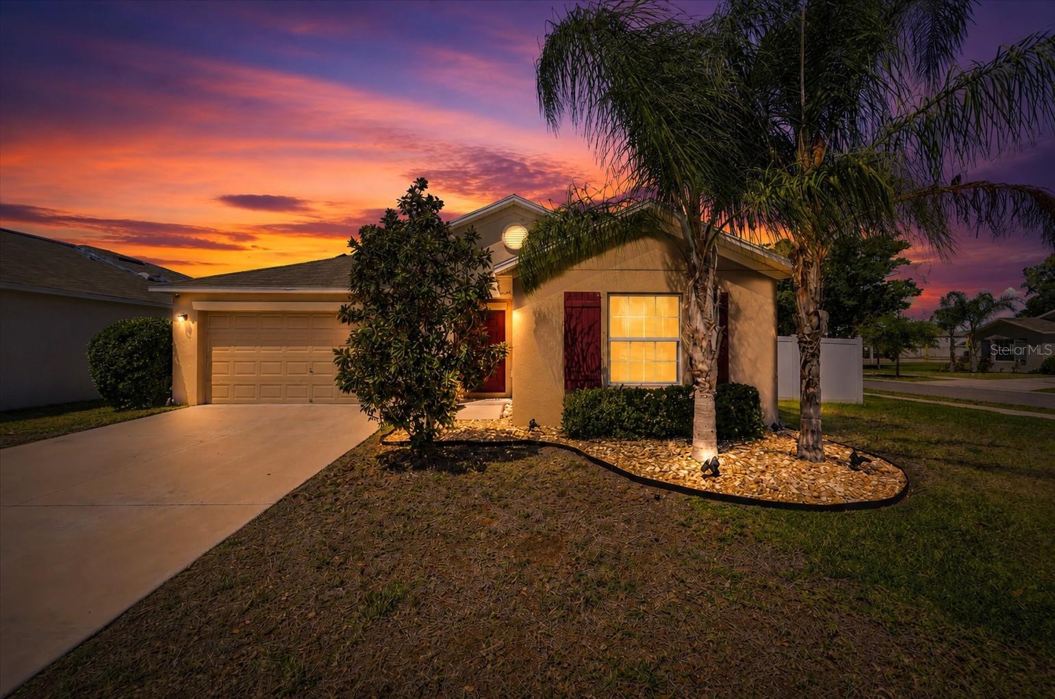 936 Zone Tailed Hawk Pl