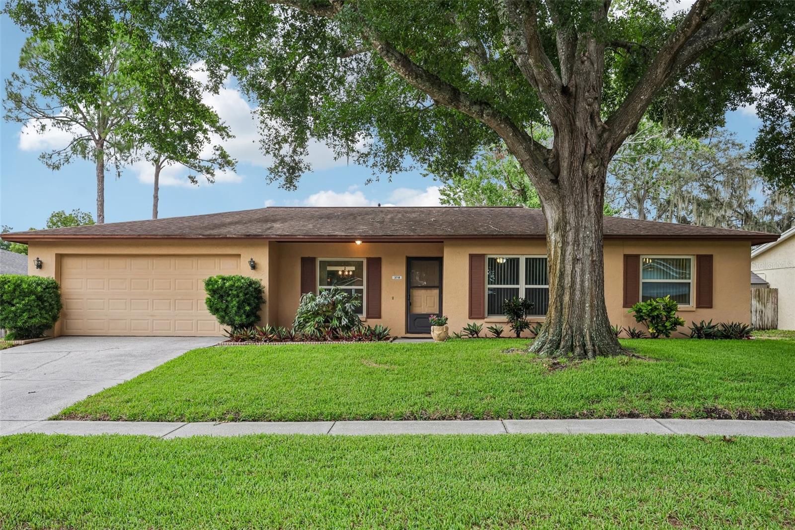 3718 Sand Pebble Dr