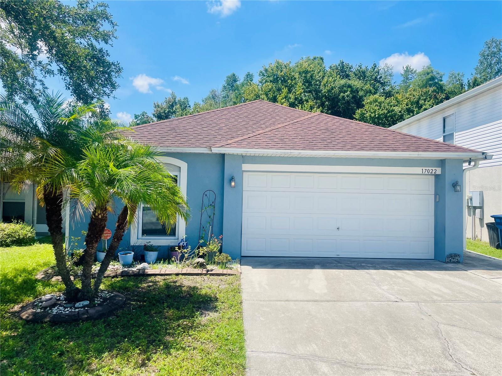 17022 Holmby CT