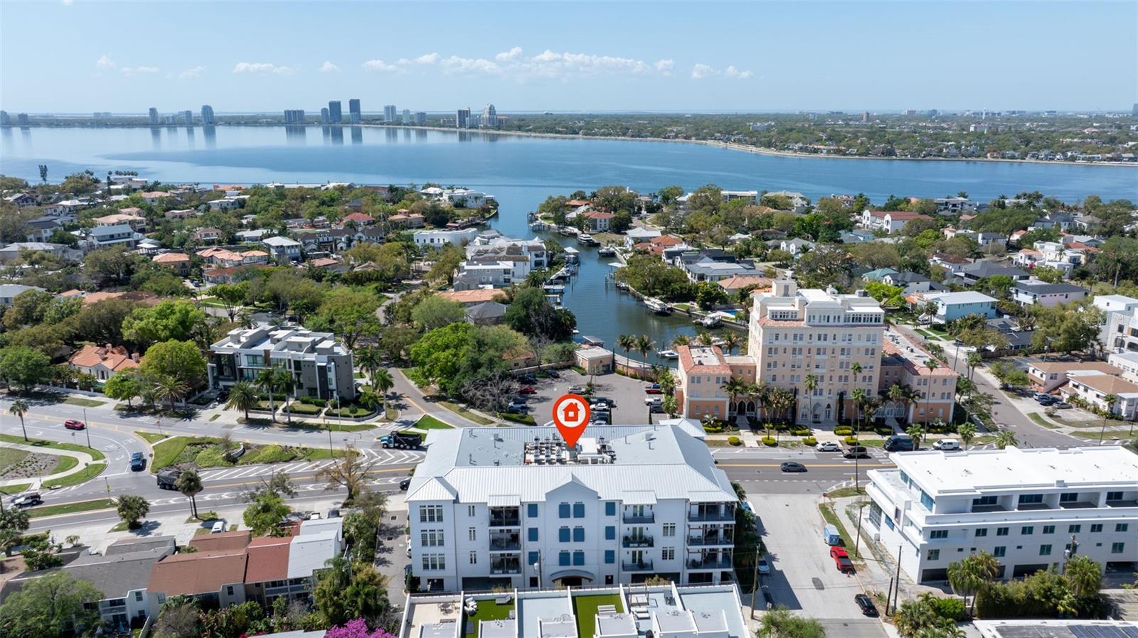 91 Davis Blvd #201