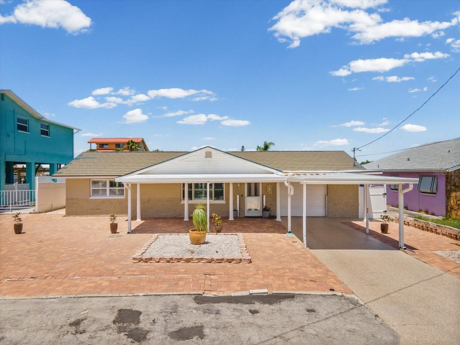 13521 Veronica Dr