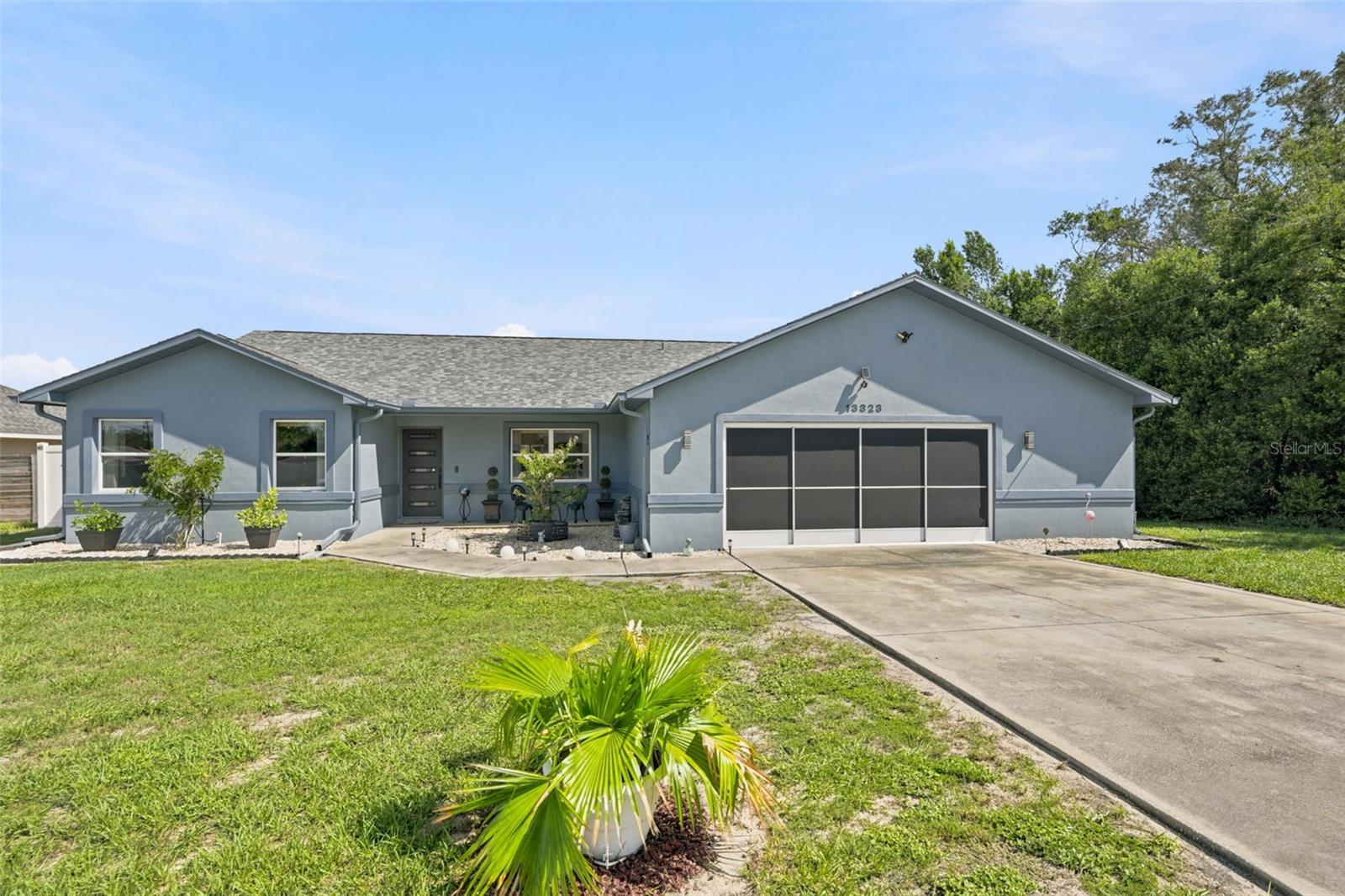 13323 Steves CT