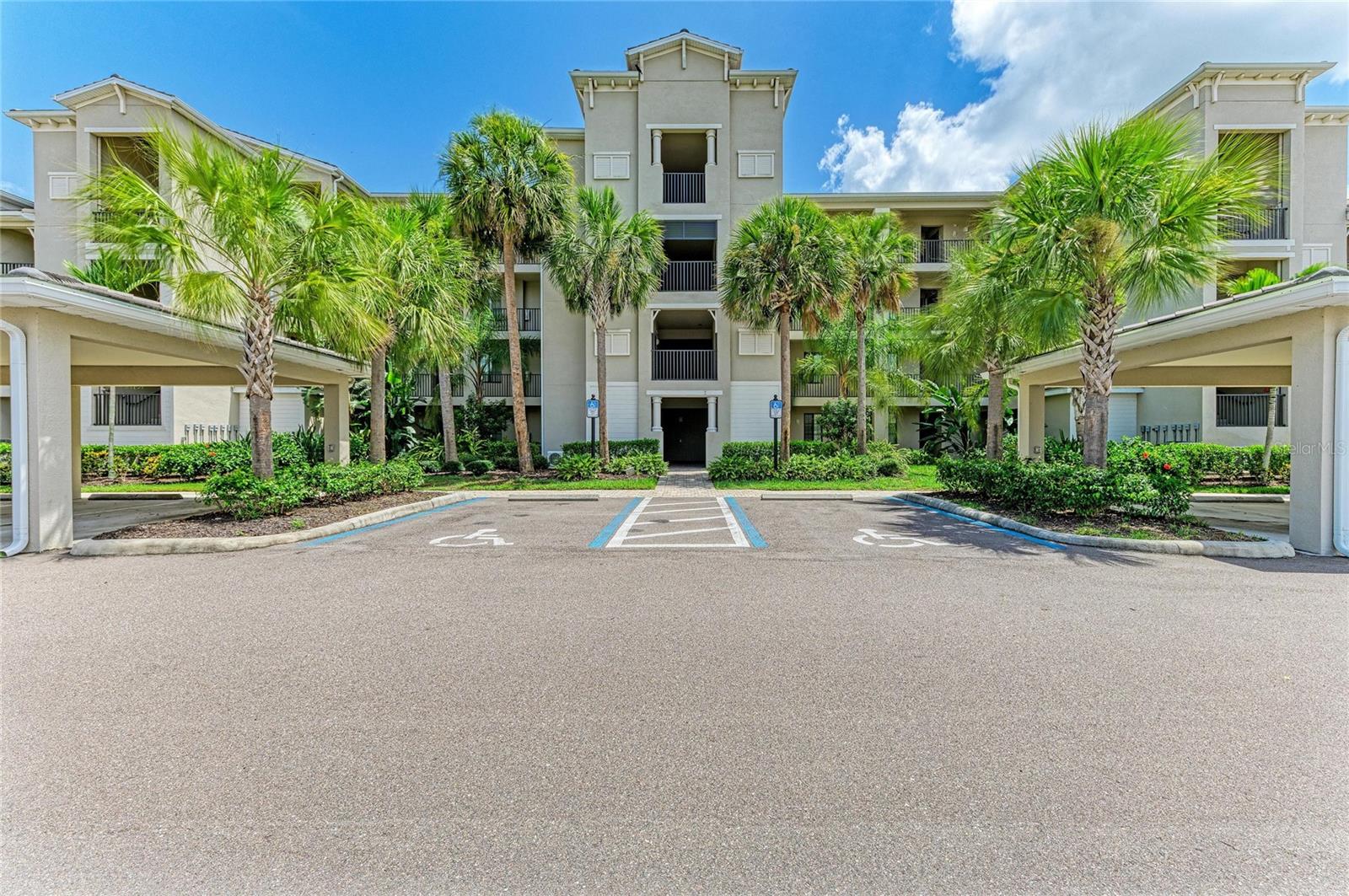 18008 Gawthrop Dr #302