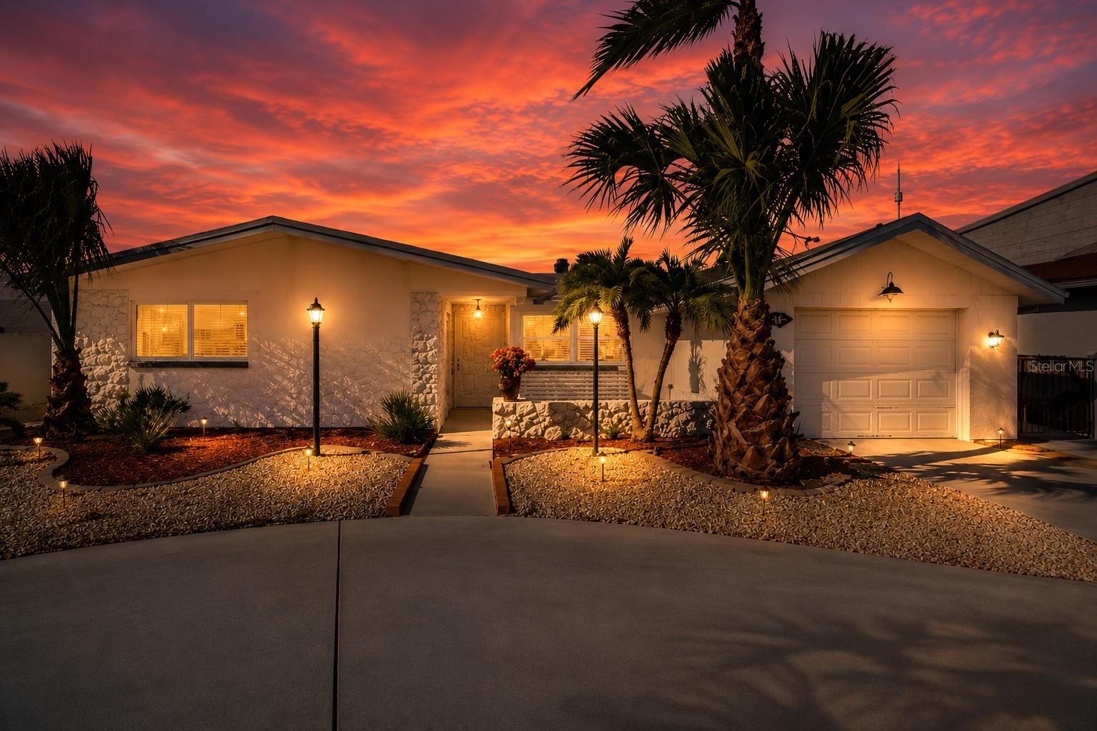13711 Allyn Dr