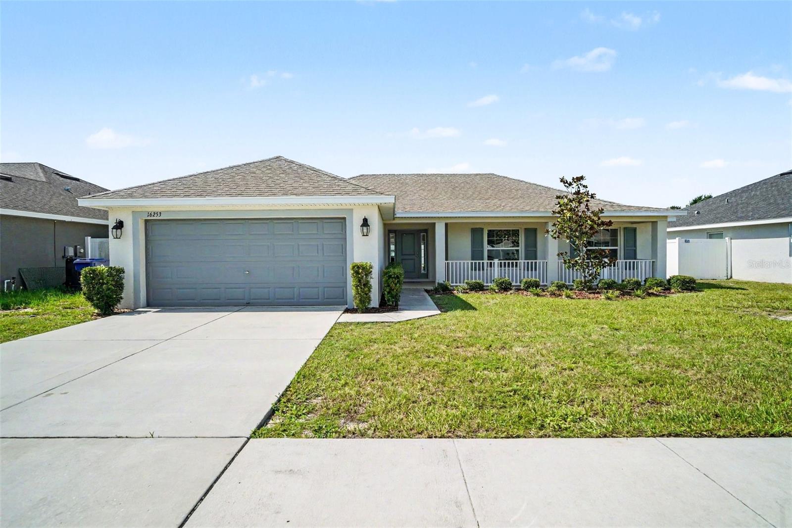 16253 Vine Cliff Ave