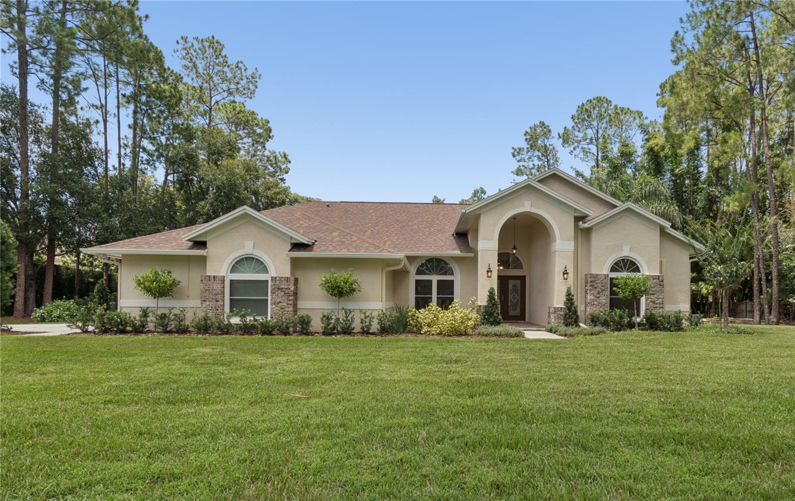 18811 Victor Manuel Dr