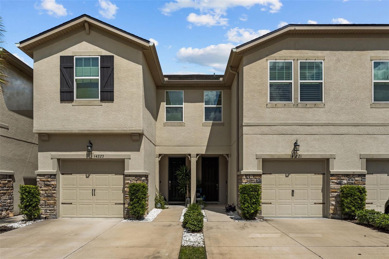 14221 Pondhawk Ln