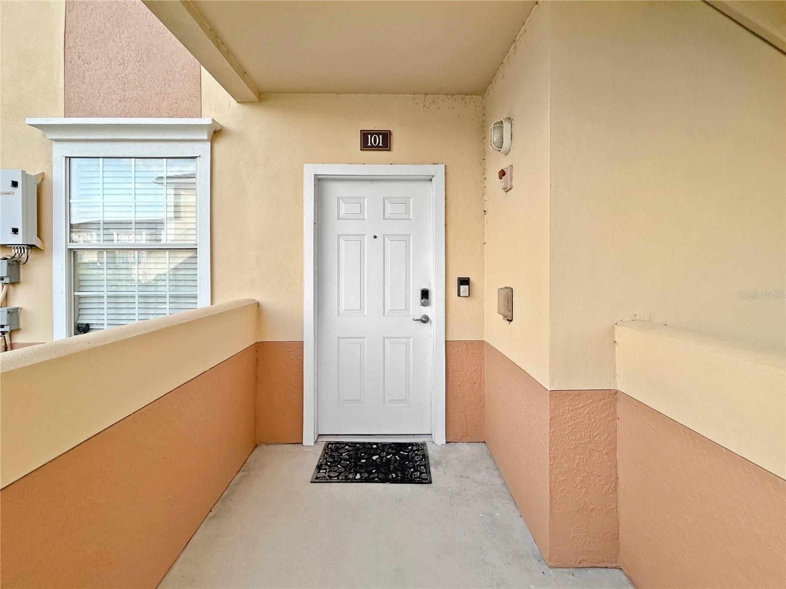 1025 Villagio Cir #101