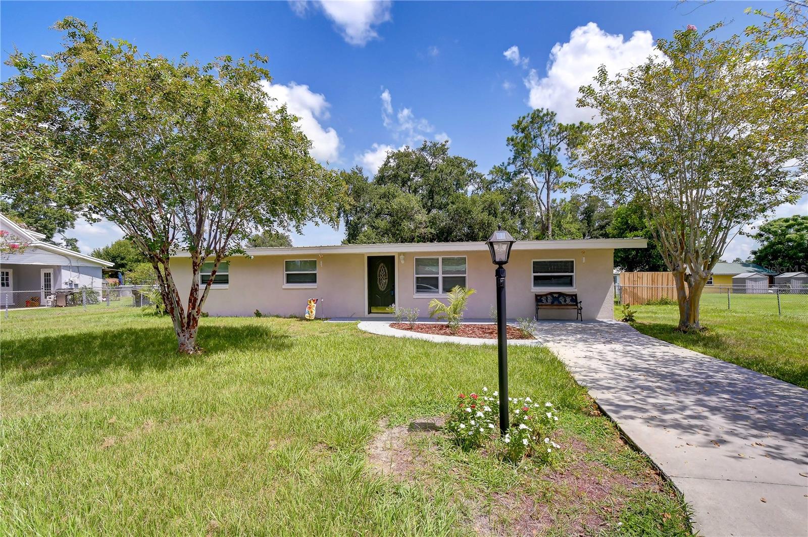 3423 Palm Rd