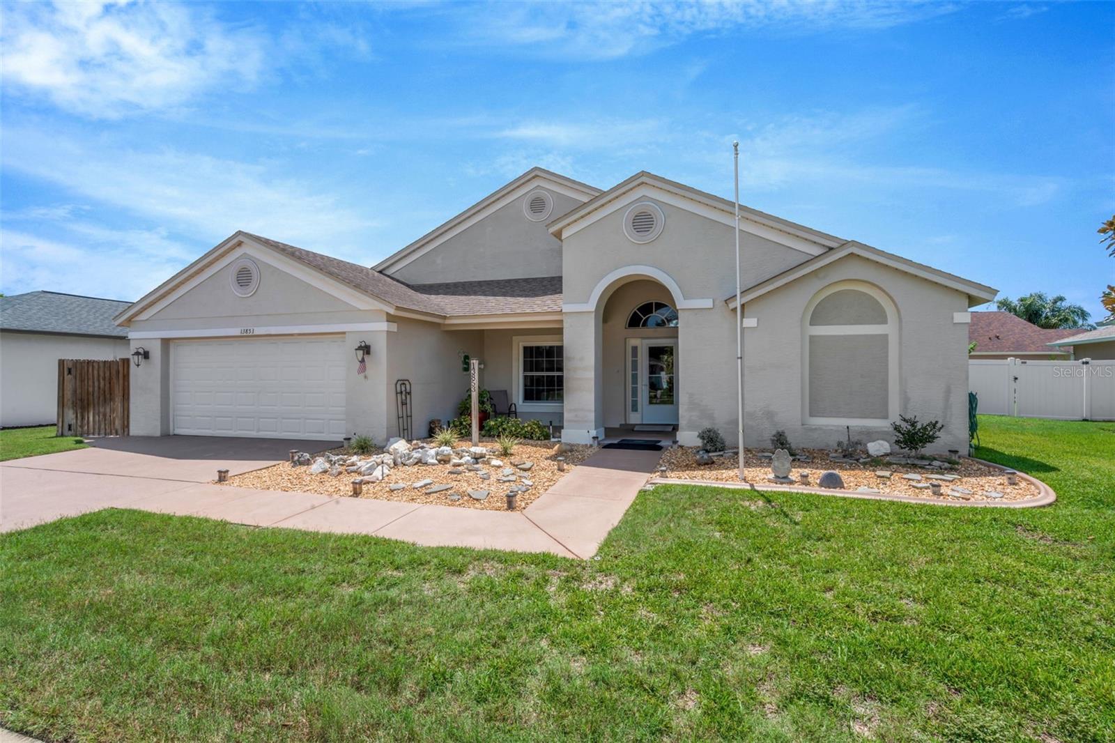 13853 Pimberton Dr